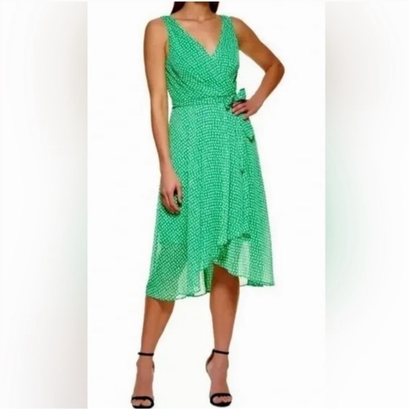 Dkny Dresses & Skirts - DKNY Floral Green & White Chiffon Tie Dress